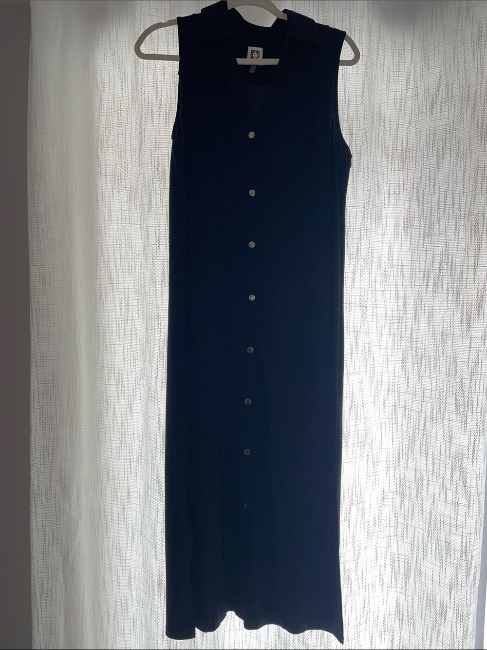 Anne Klein Sleeveless Black Button-Down Maxi Dress with gold buttons. Size 8 - Picture 1 of 6